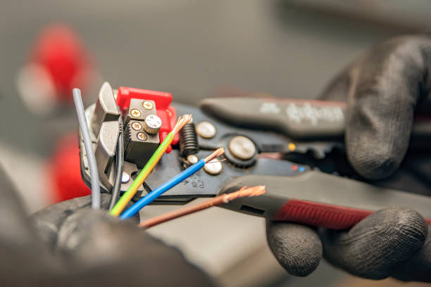 Best Emergency Electrical Repair  in Goulding, FL